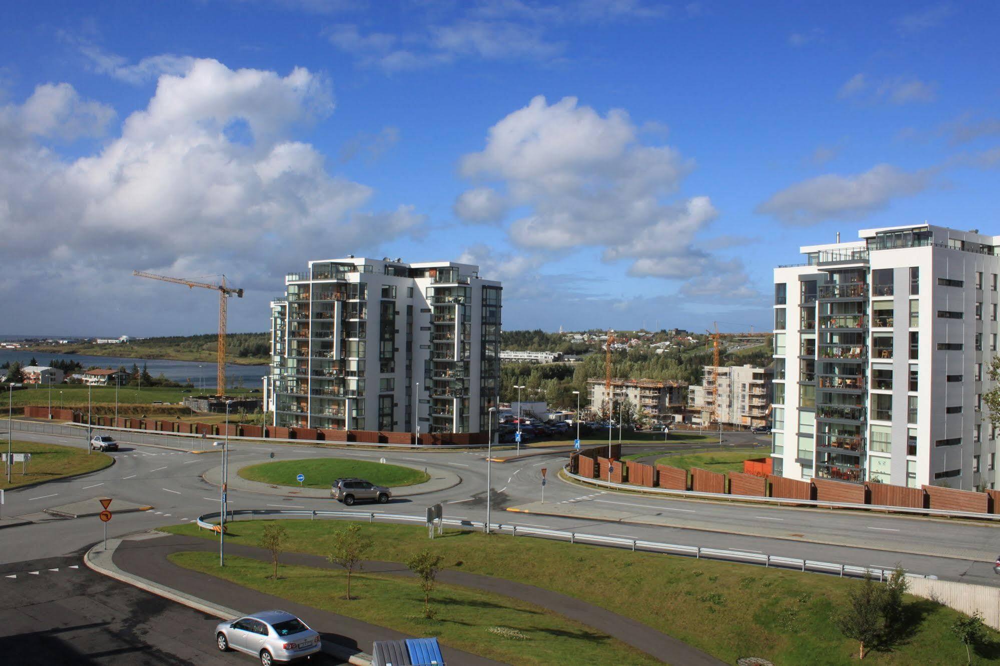 Lux Apart Kópavogur Exterior foto